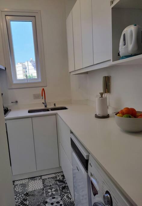 Clasico Y Moderno Departamento En El Corazon De Buenos Aires Apartment Luaran gambar